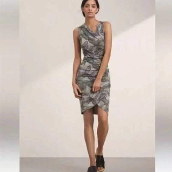 Aritzia Wilfred Free Isadora dress / xs - Picture 1 of 5